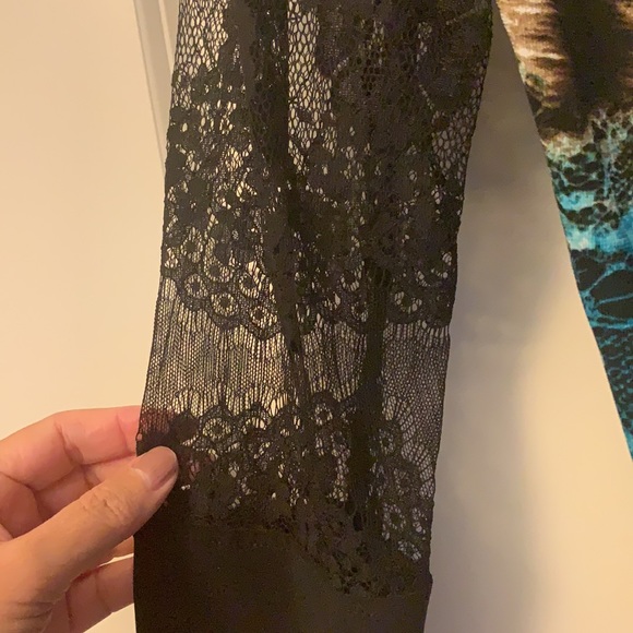 Muti coloured tunic - Picture 2 of 4